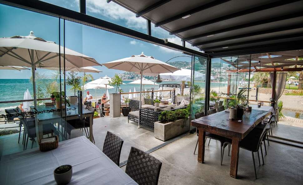 Een foto van de faciliteiten bij En Vie Beach Boutique Hotel