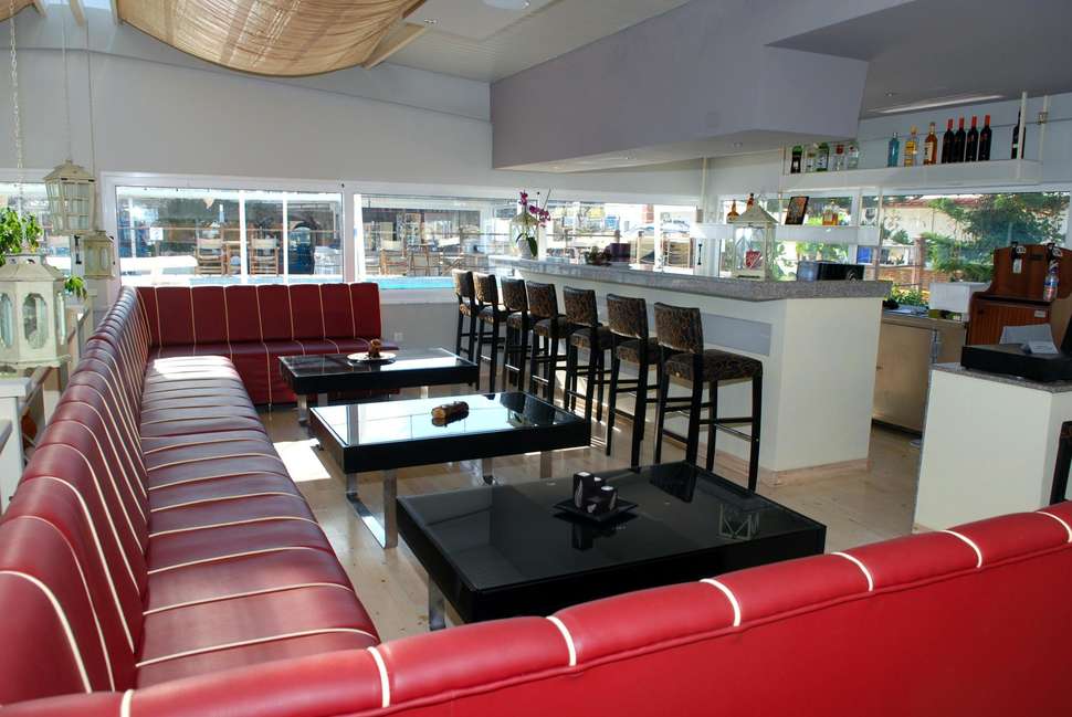 Een foto van de faciliteiten bij Sacallis Inn Beach Hotel