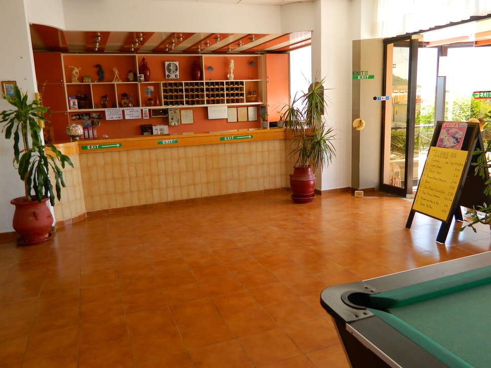 Ein Foto von den Einrichtungen im Telhinis Hotel