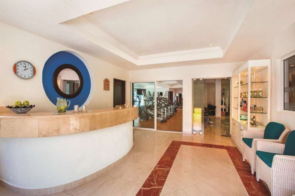Een foto van het interieur van Hyatt Zilara Cancun