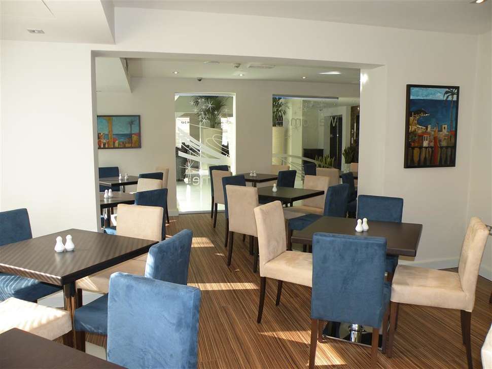 Een foto van de faciliteiten bij Livadhiotis City Hotel