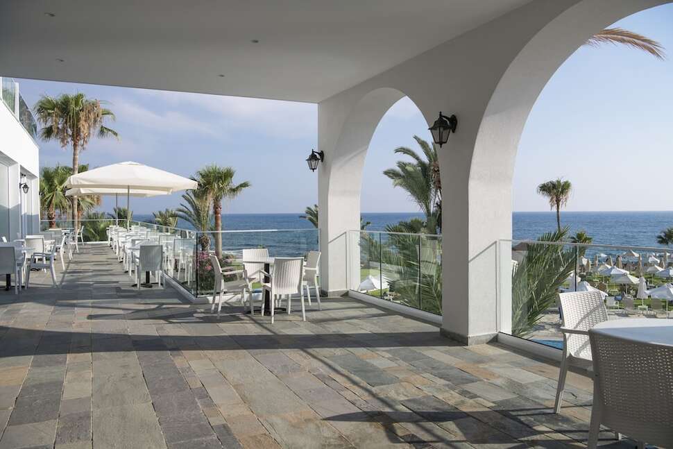 Ein Foto Akti Beach Village Resort