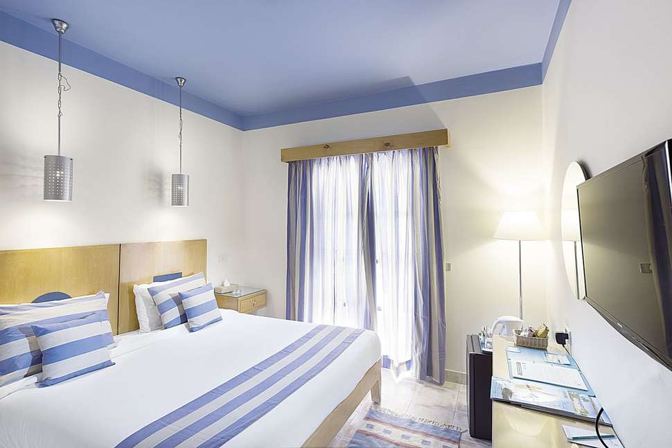 Ein Foto Captain's Inn Hotel