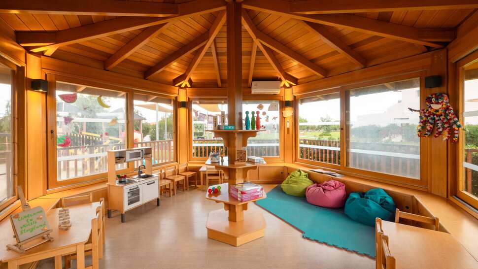 Een foto van Mitsis Ramira Beach Hotel