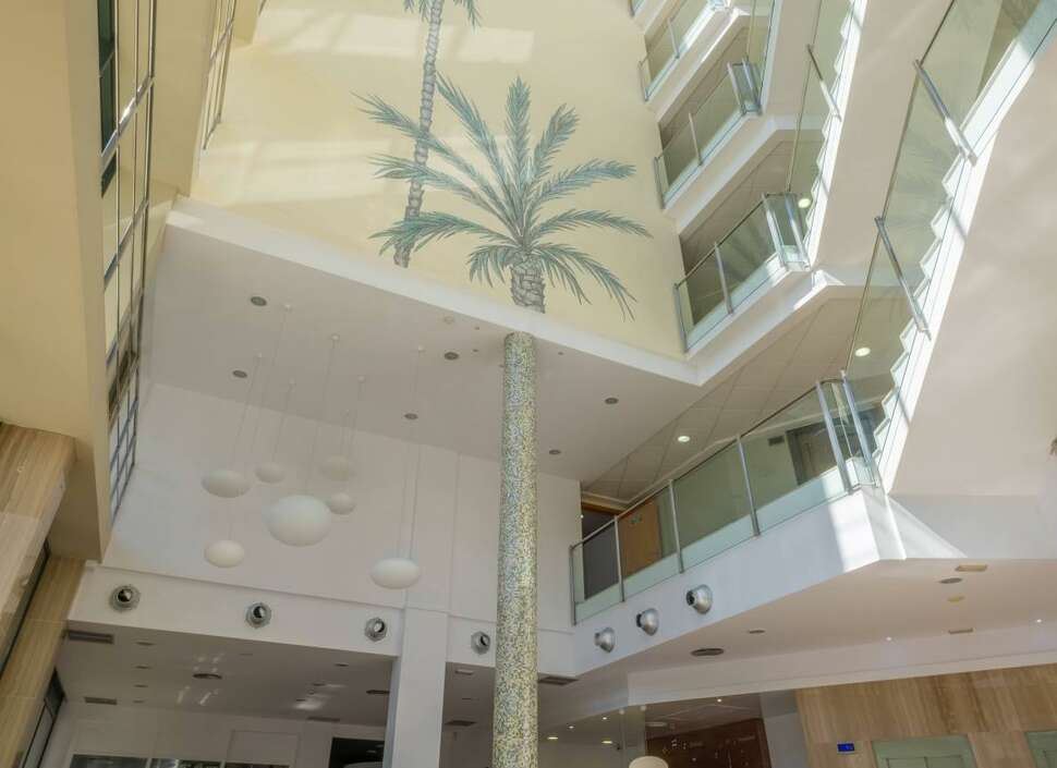 Een foto van Hotel California Palace