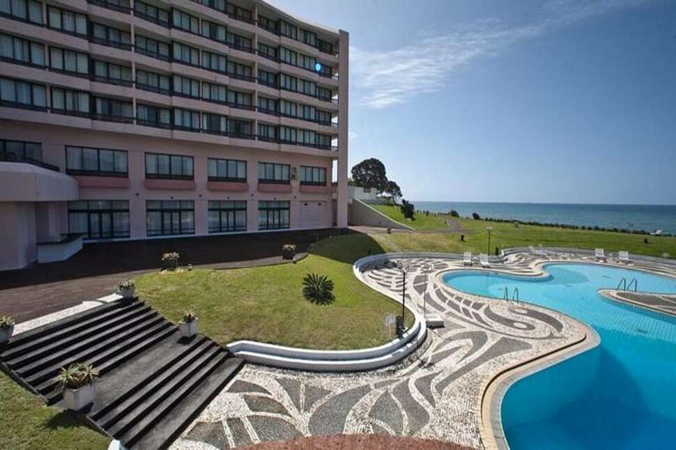 Een foto van het zwembad bij Pestana Bahia Praia