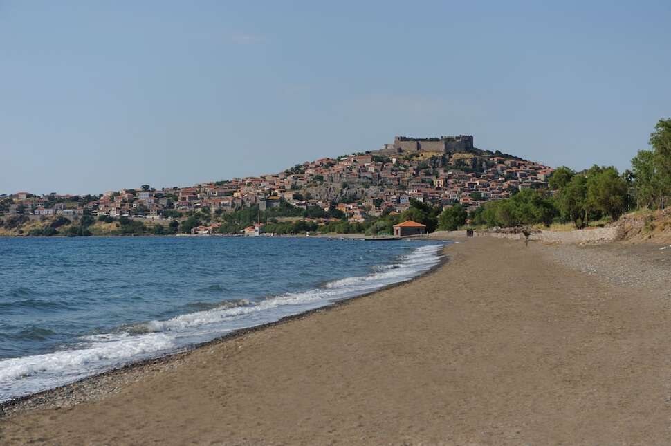 Ein Foto vom Strand beim Delfinia Hotel & Bungalows