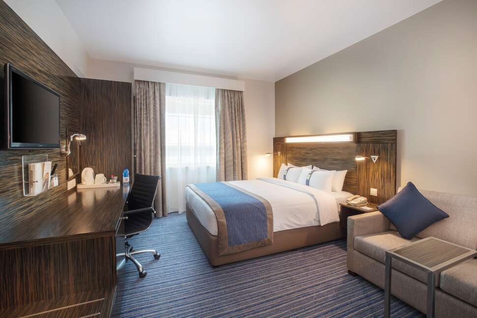 Ein Foto Holiday Inn Express Dubai Safa Park