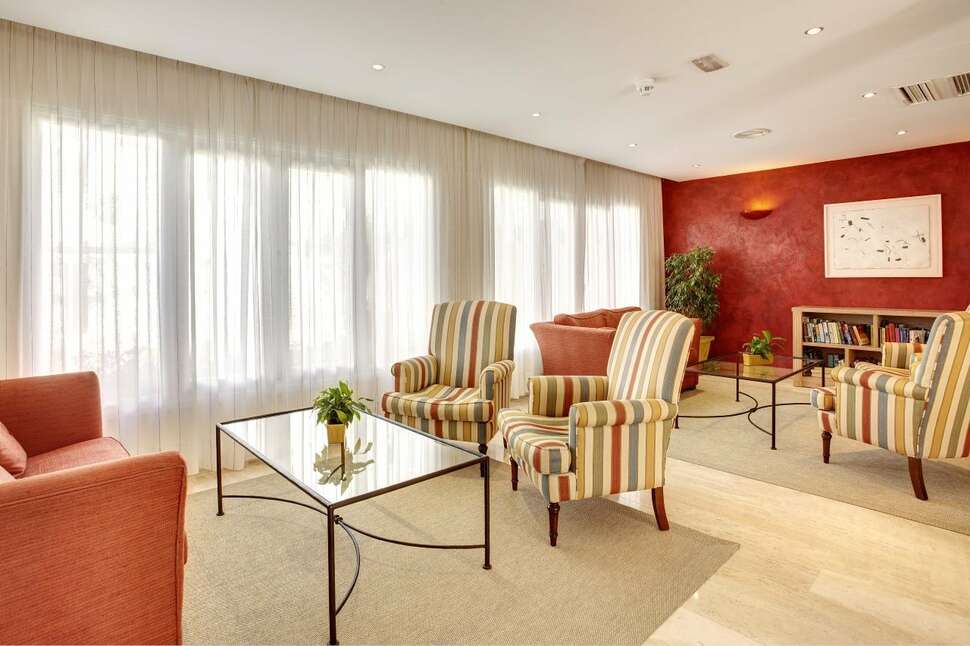 Een foto van het interieur van Grupotel Aldea Cala'n Bosch