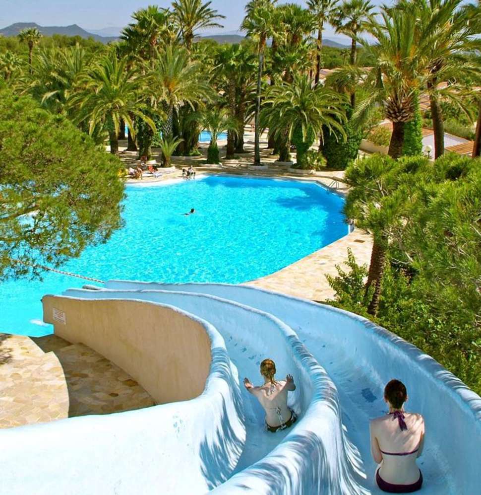 Een foto van Camping La Baume - La Palmeraie