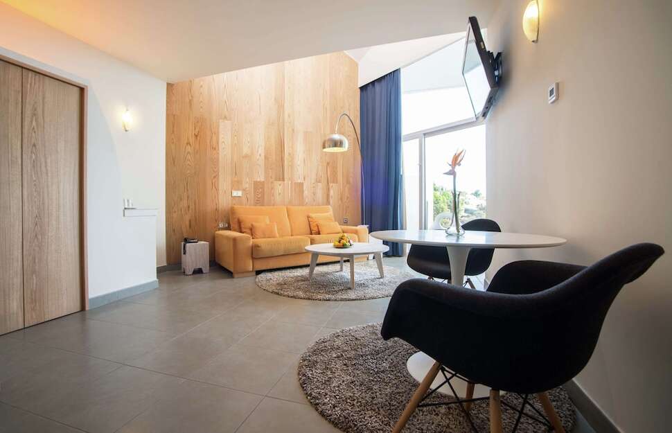Een foto van het interieur van Higueron Hotel Malaga