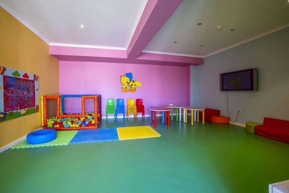 Een foto van de faciliteiten bij Azka Otel