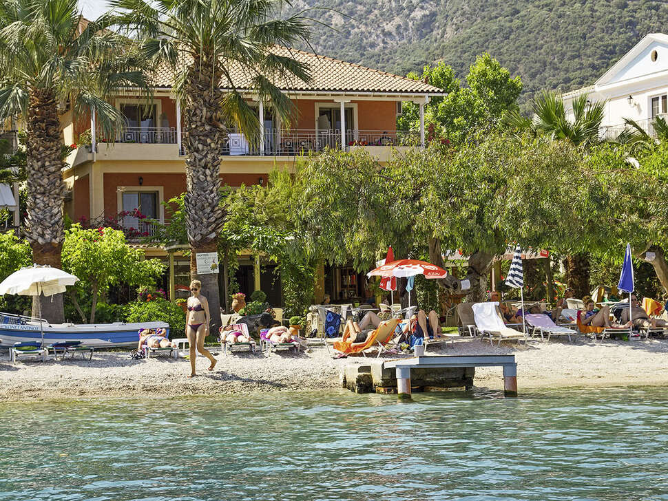 Een foto van het strand bij Hotel Eva Beach