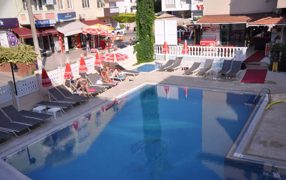 Ein Foto vom Pool im Isla Apart