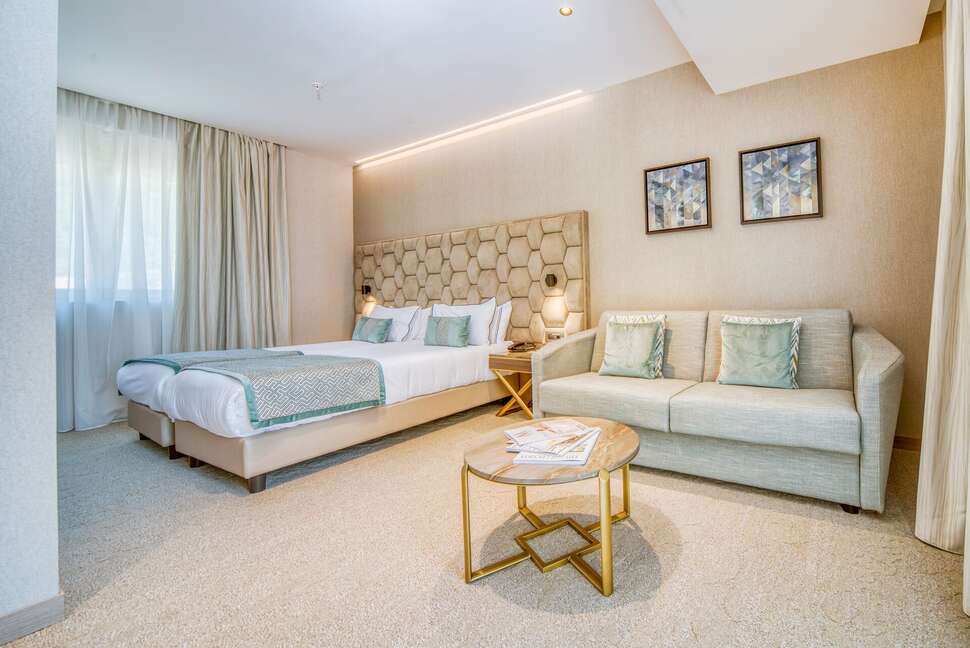 Een foto van Hotel AMI Budva Petrovac
