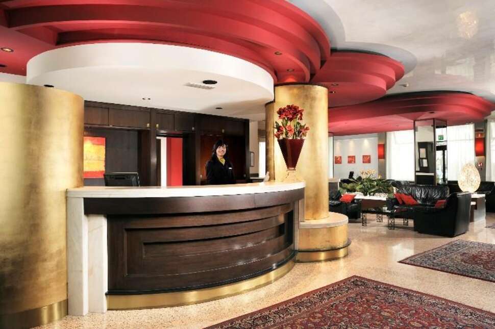 Een foto van het interieur van Antony Hotel Venice Airport