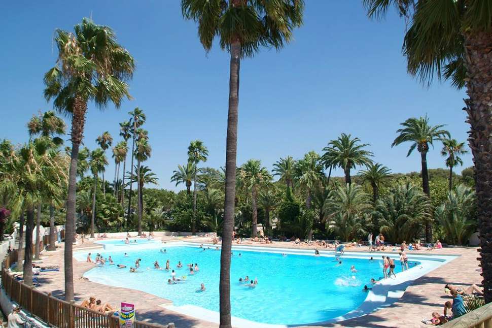 Een foto van Camping La Baume - La Palmeraie