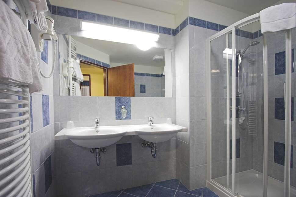 Ein Foto Hotel Benczur