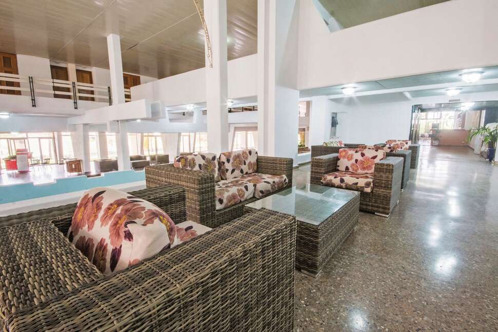 Ein Foto vom Innenbereich im MarAzul Hotel