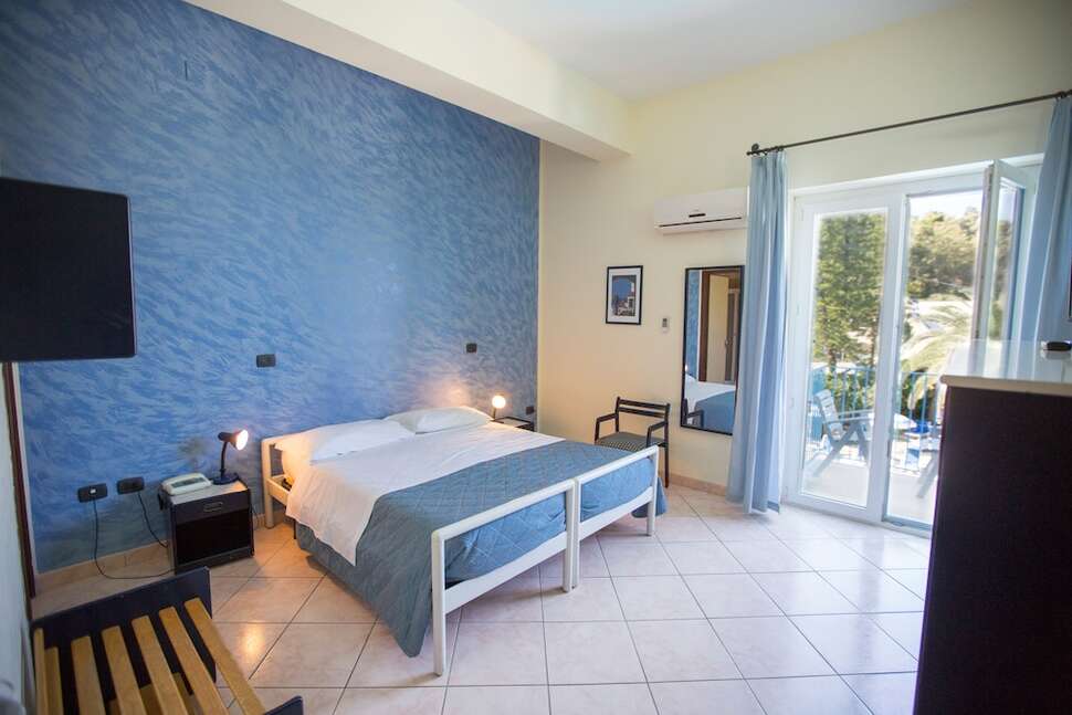 Ein Foto Hotel Tourist Cefalu