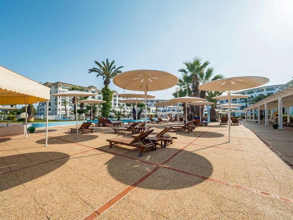 Ein Foto El Mouradi Palm Marina