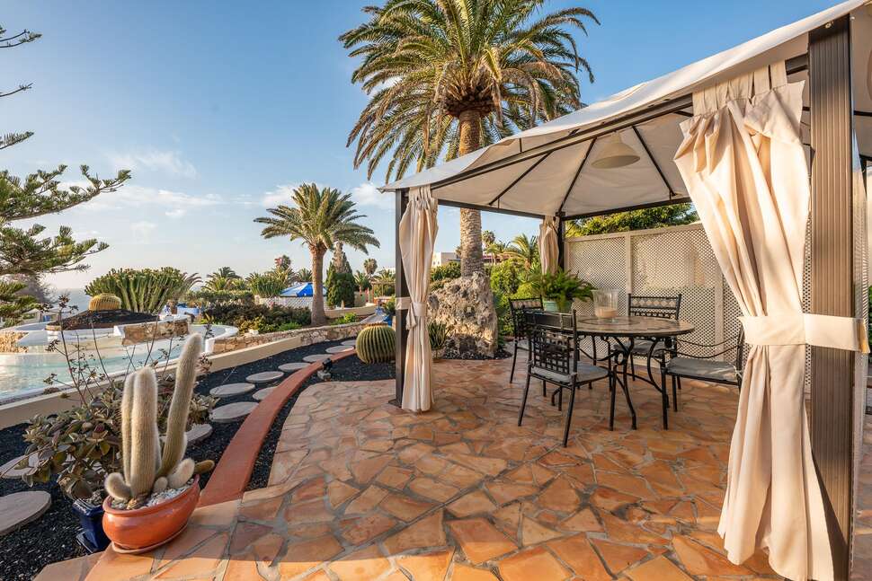 Ein Foto von der Terrasse im Hotel Livvo Risco del Gato Suites