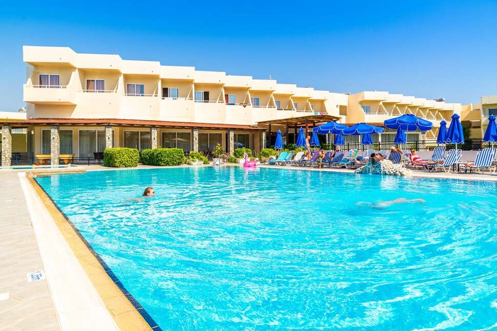 Een foto van het terras bij Hotel Relax
