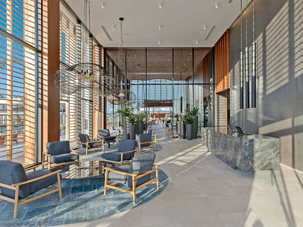 Een foto van het interieur van D’Andrea Lagoon Suites