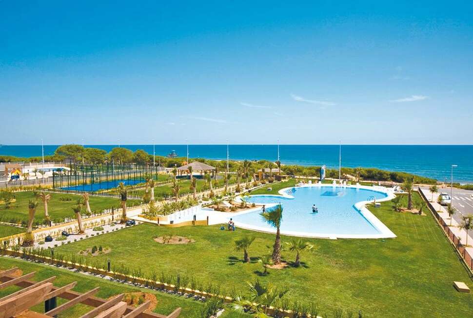 Een foto van het zwembad bij Alcossebre Beach Resort