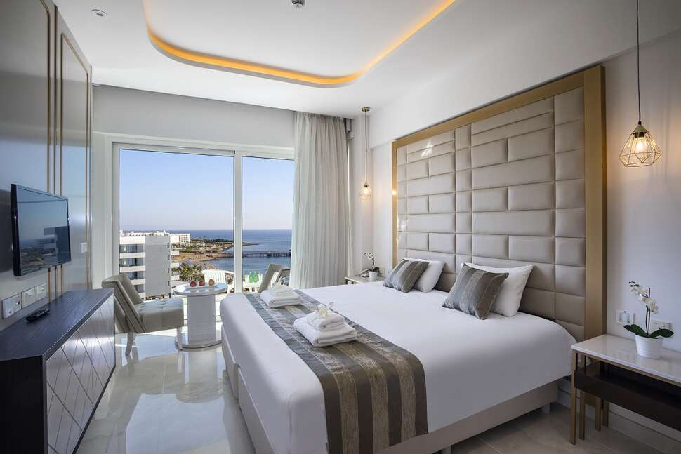 Een foto van Constantinos The Great Beach