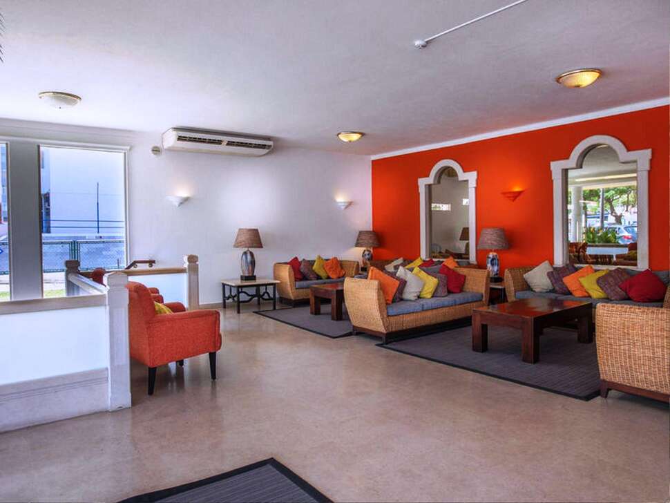 Een foto van het interieur van Hotel Atismar