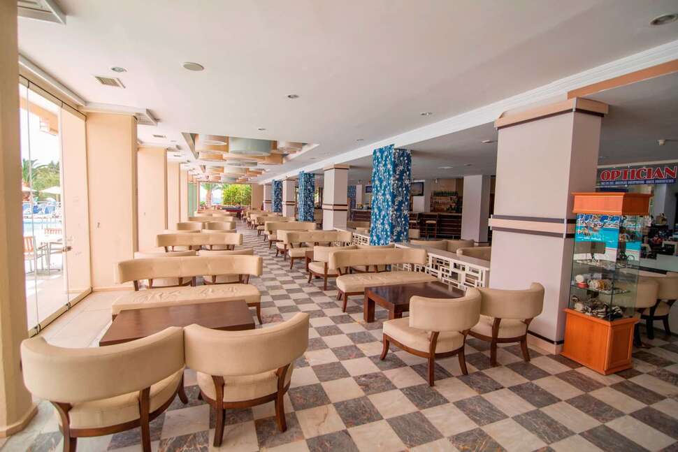 Een foto van het interieur van Ephesia Hotel
