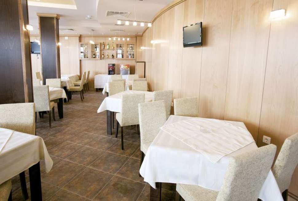 Een foto van de faciliteiten bij Seabreeze Hotel