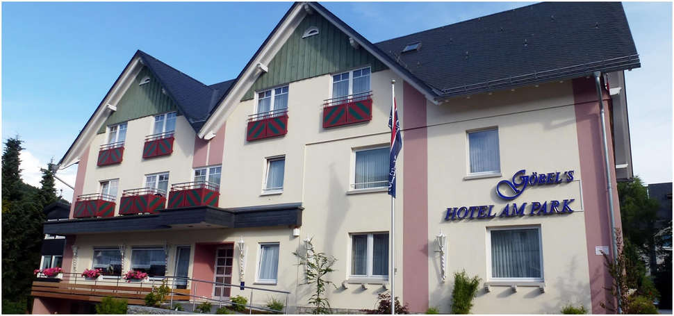 Een foto van een overzicht van Göbel's Hotel am Park