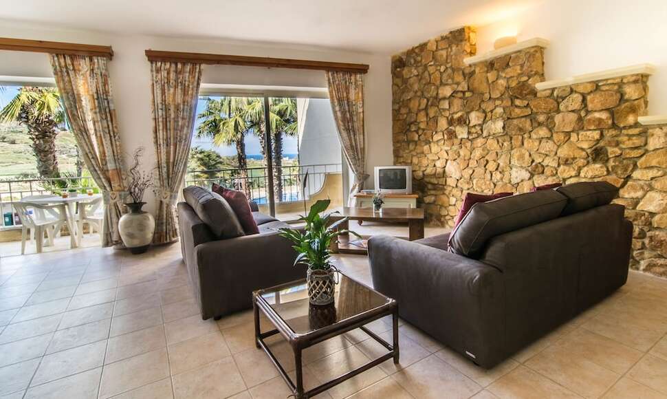 Ein Foto Ta Frenc Apartments