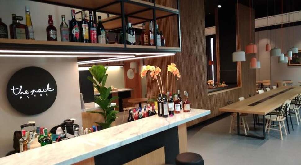 Een foto van The Poet Hotel