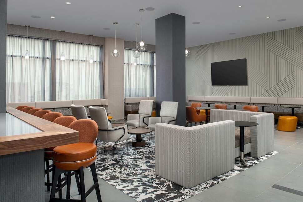 Ein Foto SpringHill Suites New York Queens