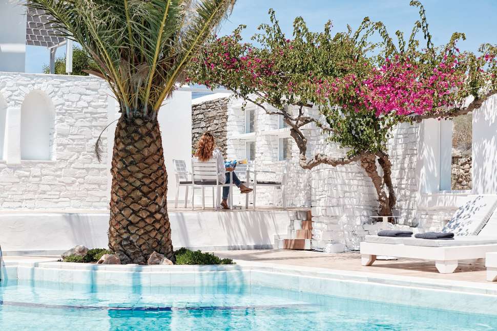 Een foto van het zwembad bij Mr & Mrs White Corfu