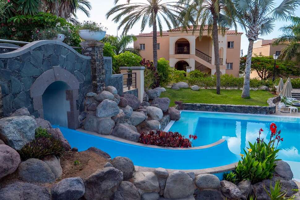 Een foto van het zwembad bij Palm Oasis Maspalomas