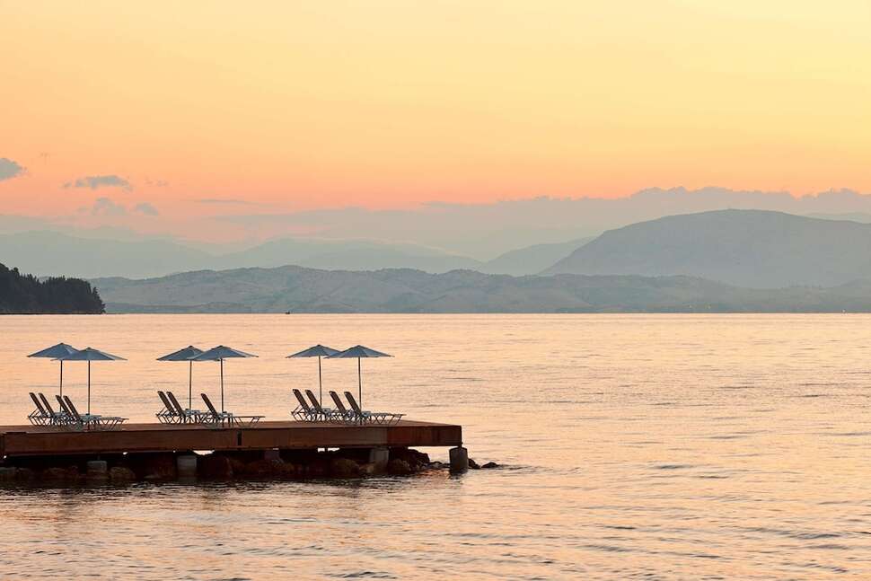 Ein Foto vom Strand beim Aeolos Beach Resort