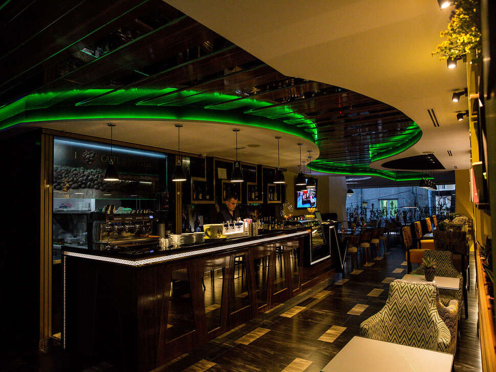 Een foto van New W Hotel