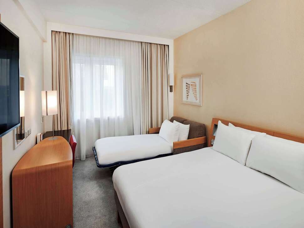 Een foto van Novotel London West