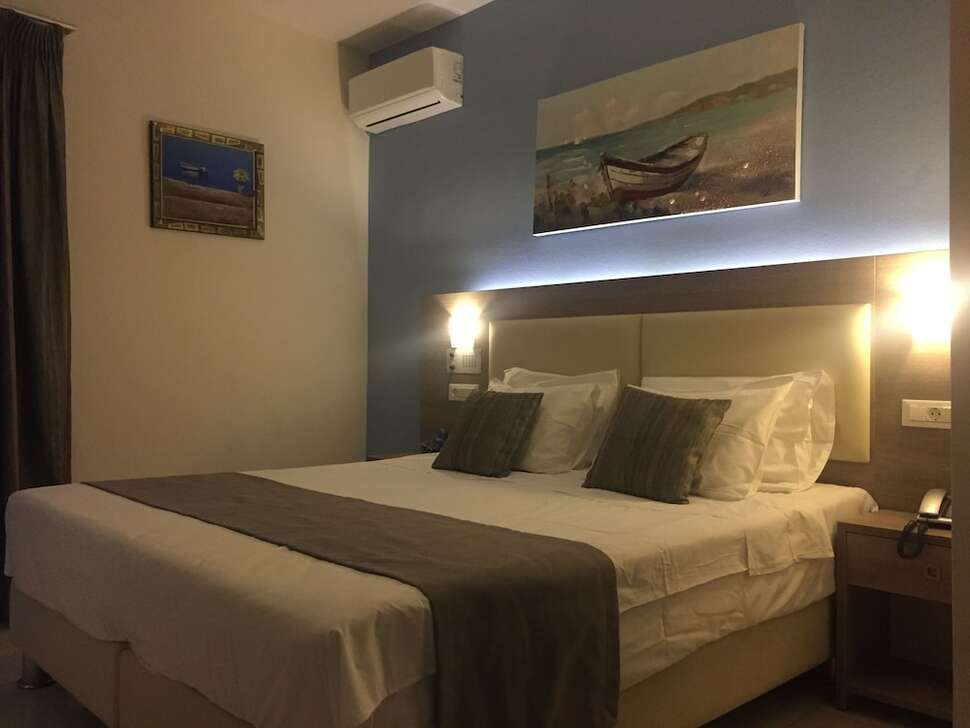 Ein Foto Voula Hotel