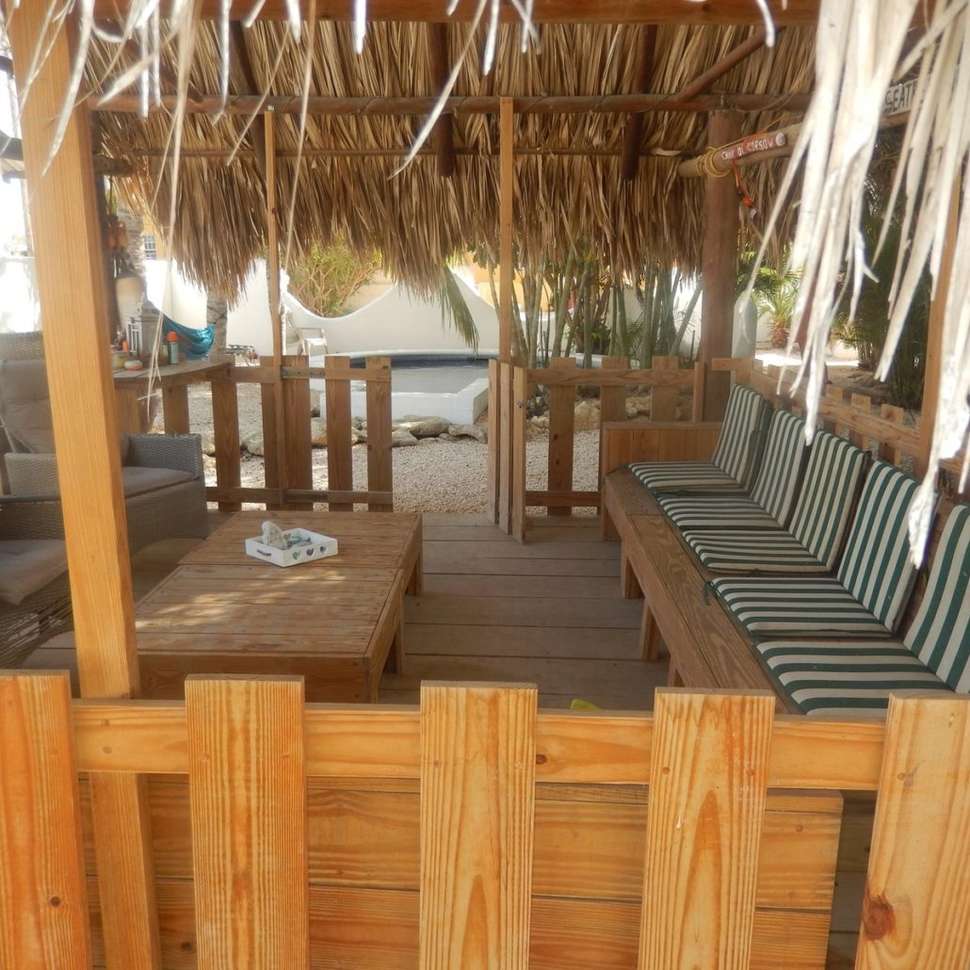 Een foto van het terras bij BnB Bonaire