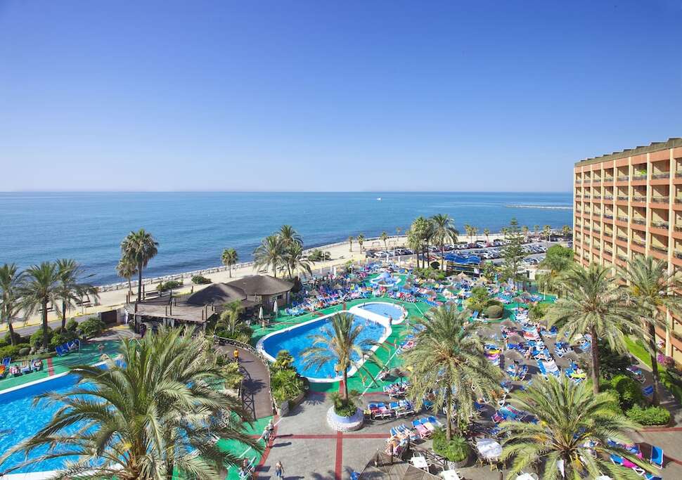 Een foto van een overzicht van Sunset Beach Club