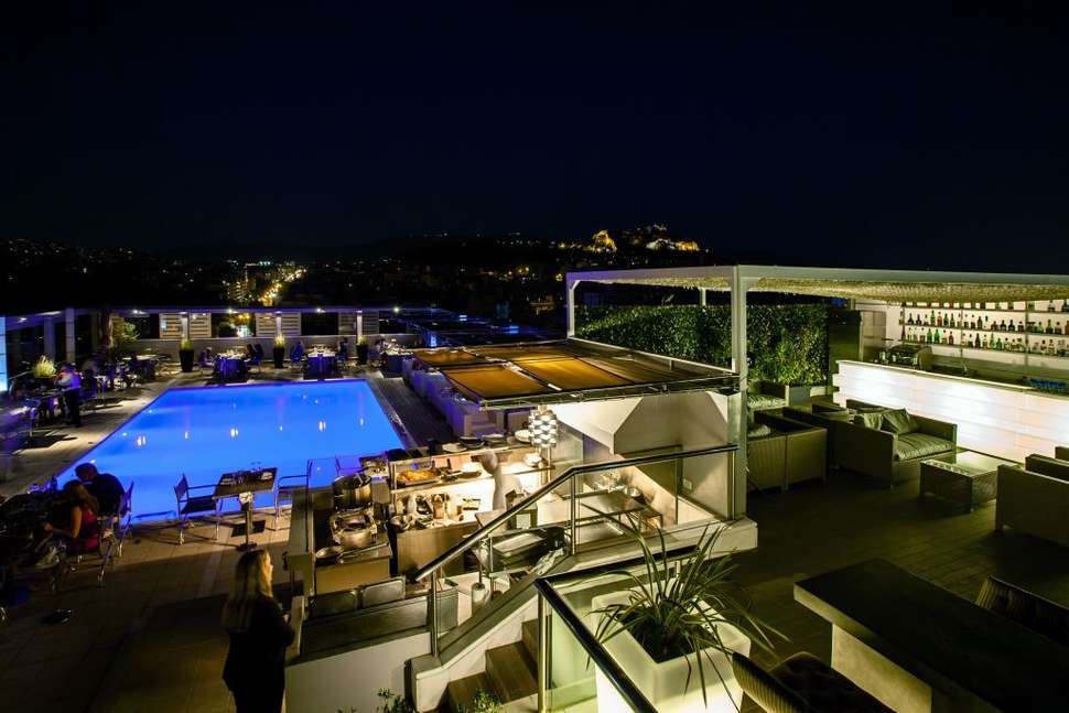 Een foto van het zwembad bij Radisson Blu Park Hotel Athene