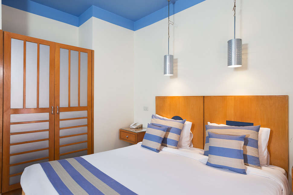 Ein Foto Captain's Inn Hotel