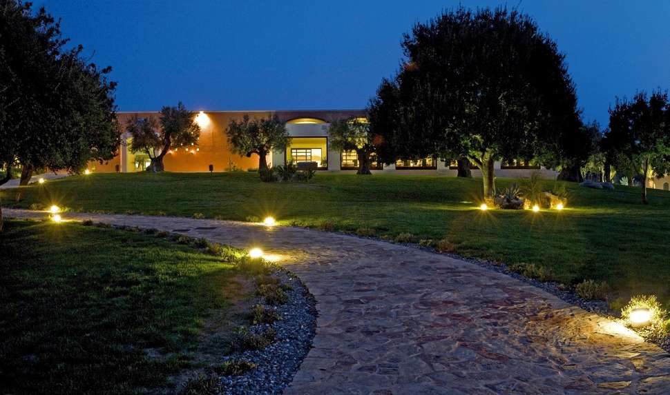 Een foto van het terras bij Gallipoli Resort