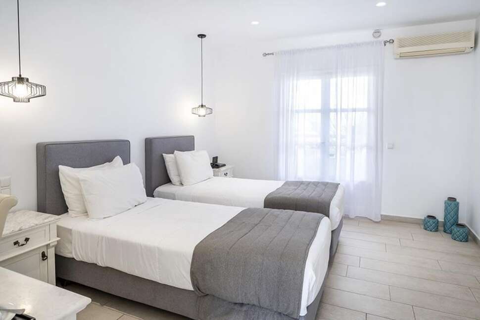 Een foto van Smy Mediterranean White