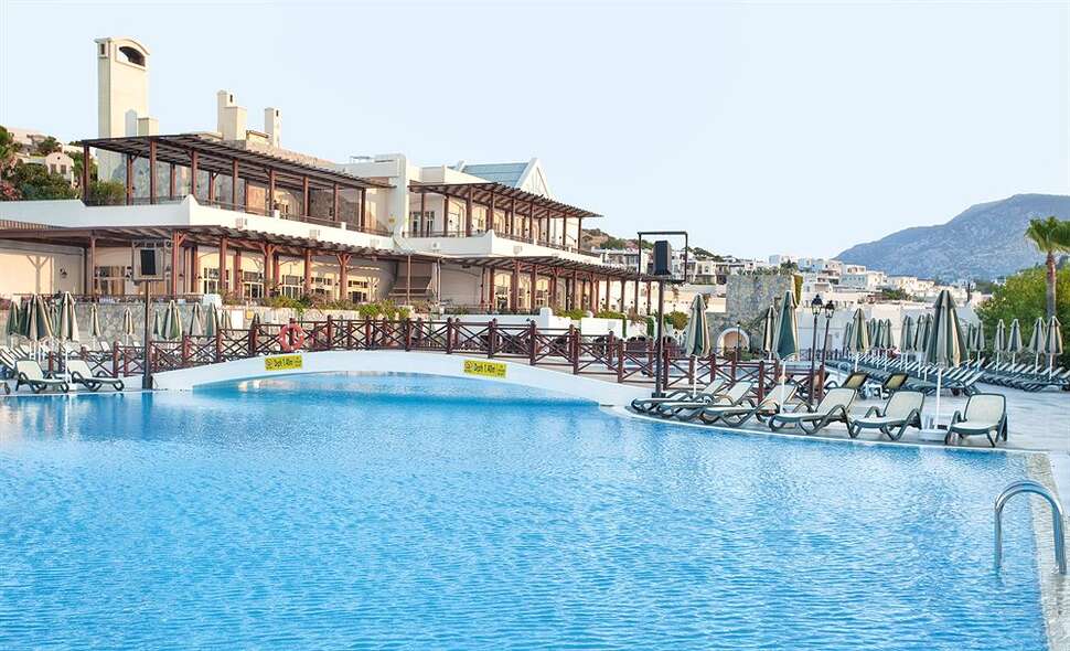Een foto van het zwembad bij Selectum Colours Bodrum
